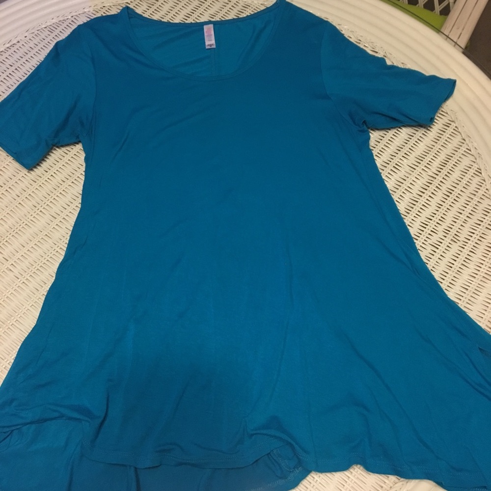Lularoe shirt